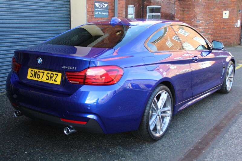 BMW 4 SERIES