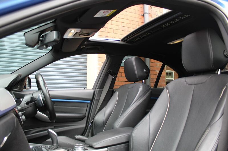 BMW 3 SERIES