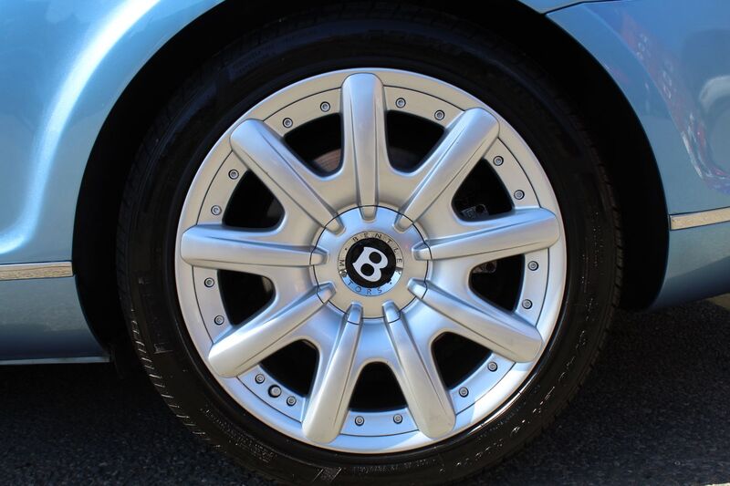 BENTLEY CONTINENTAL