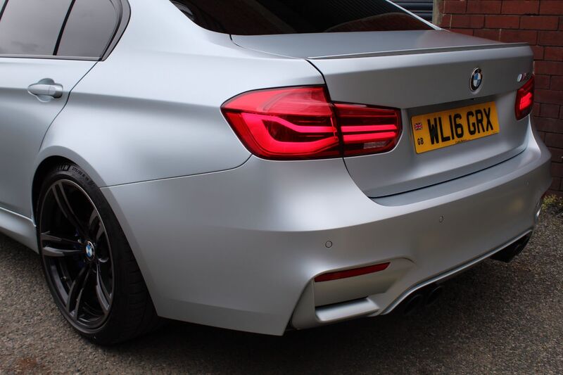 BMW 3 SERIES