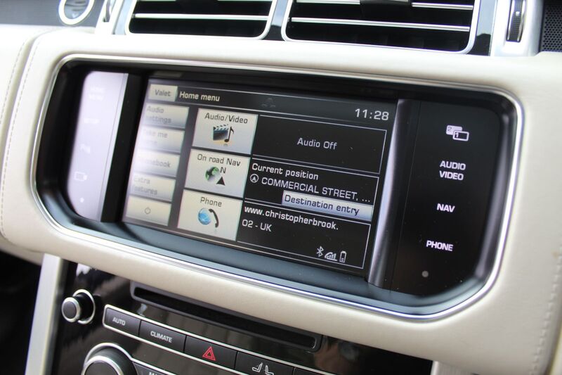LAND ROVER RANGE ROVER
