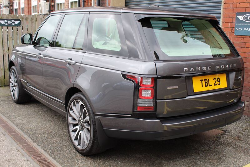 LAND ROVER RANGE ROVER