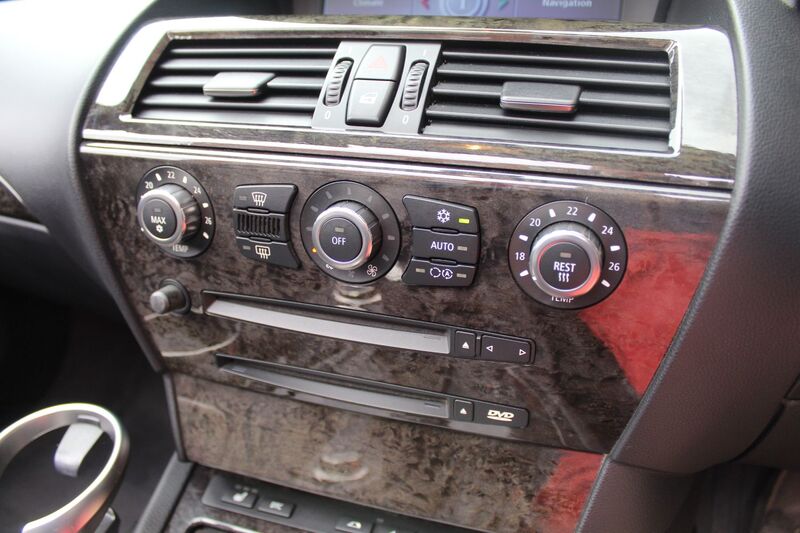 BMW 6 SERIES