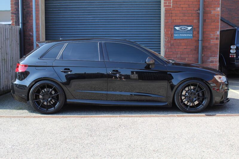 AUDI RS3