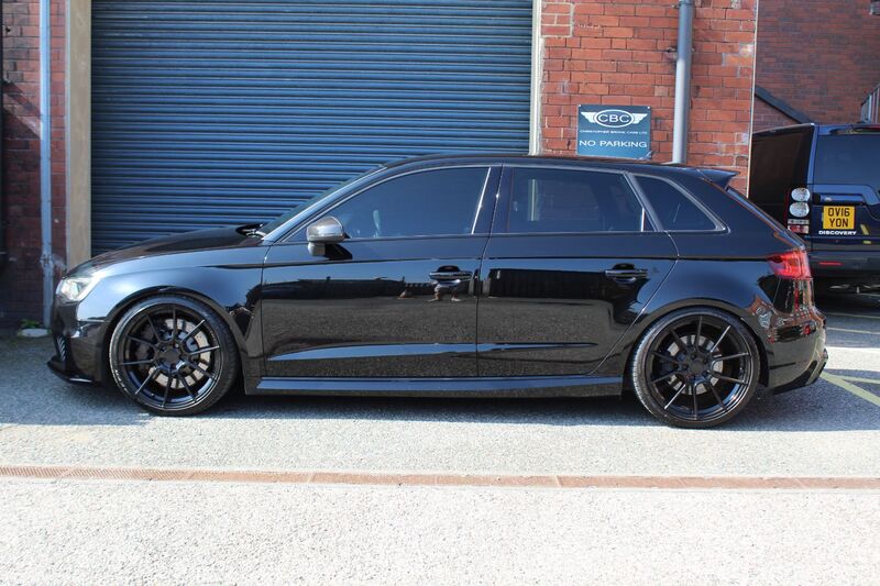 AUDI RS3