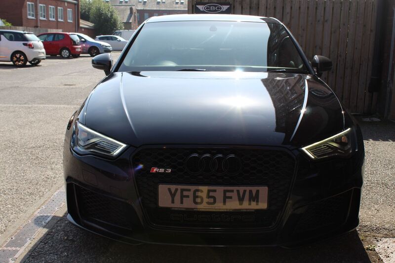 AUDI RS3