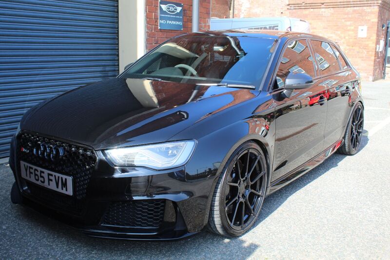 AUDI RS3