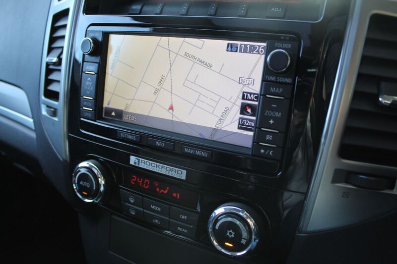 MITSUBISHI SHOGUN