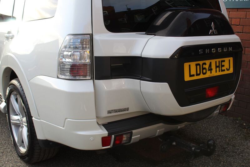 MITSUBISHI SHOGUN