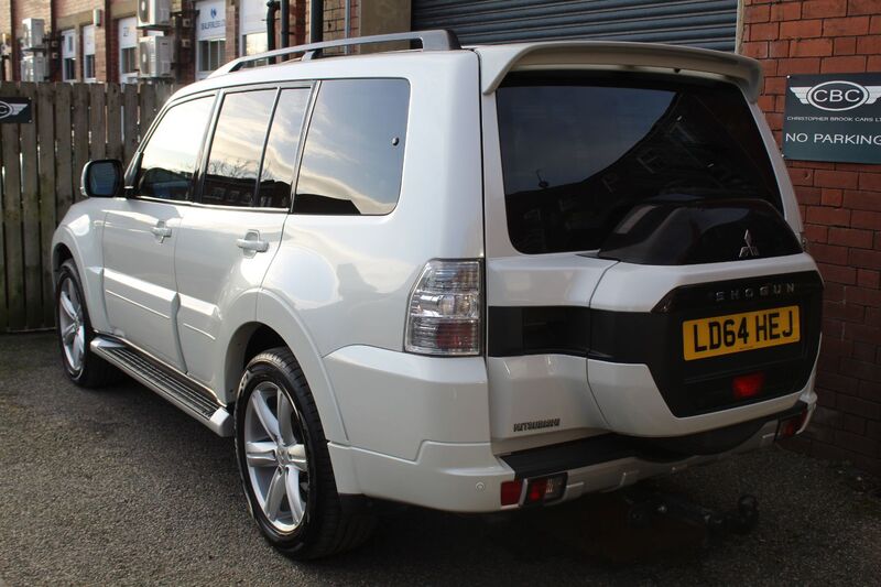 MITSUBISHI SHOGUN