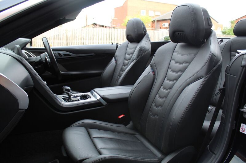 BMW 8 SERIES