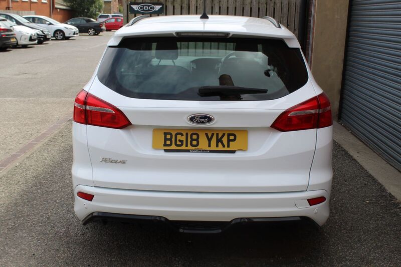 FORD FOCUS