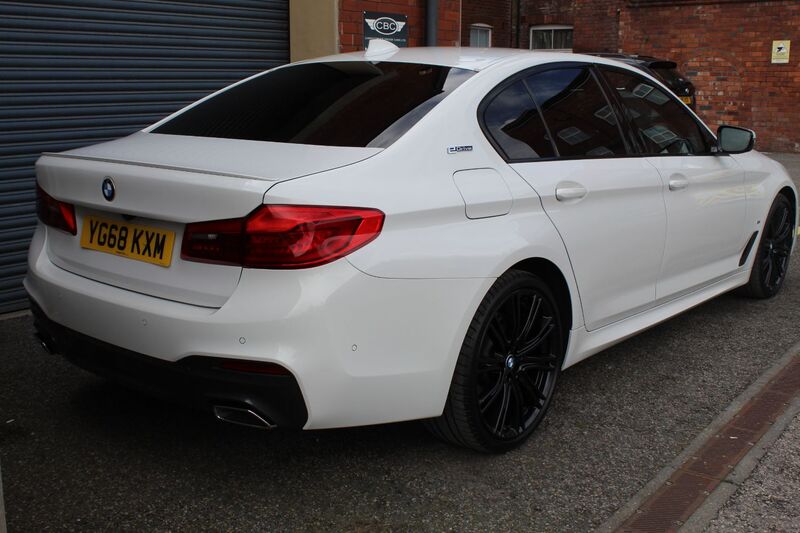 BMW 5 SERIES
