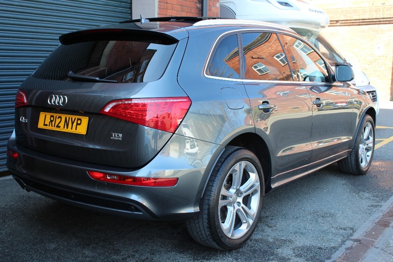 AUDI Q5