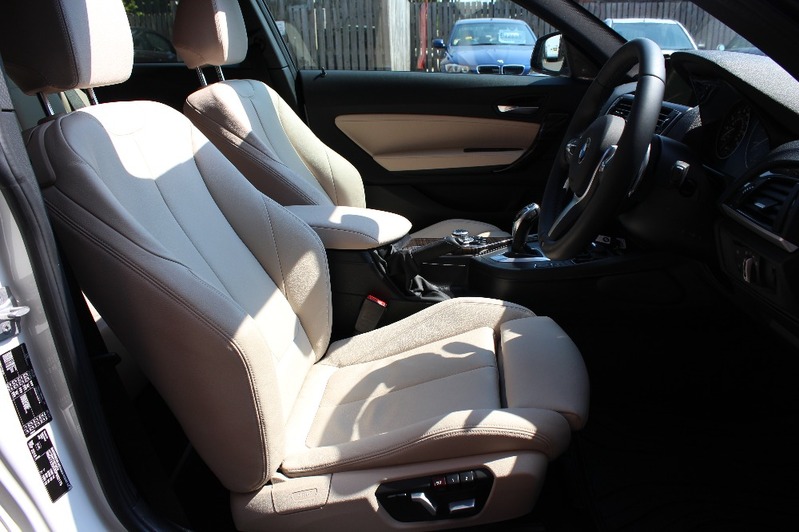 BMW 1 SERIES
