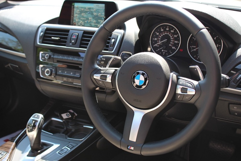 BMW 1 SERIES