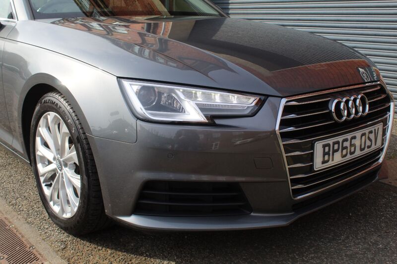 AUDI A4