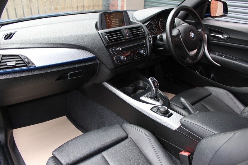BMW 1 SERIES