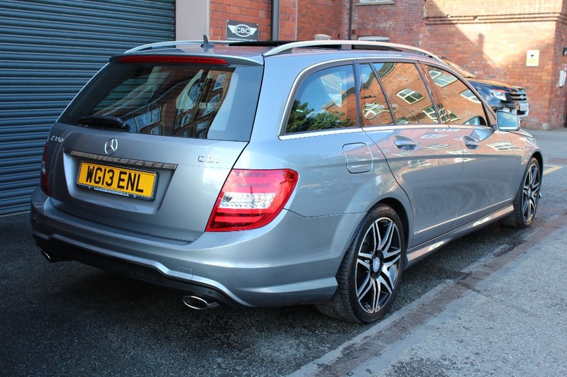 MERCEDES-BENZ C CLASS